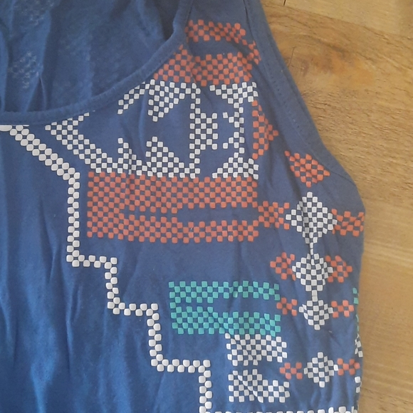 Tank top - Picture 2 of 5